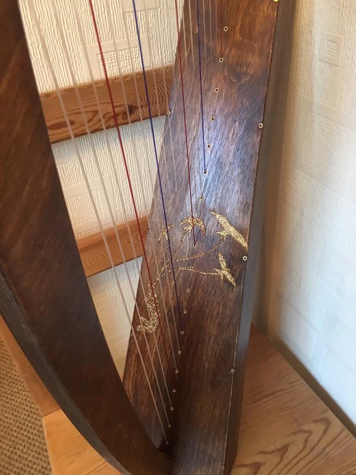 Derwent Harps Adventurer 20 with F and C Levers in Natural Wood Finishes Made in Wales - Image 67