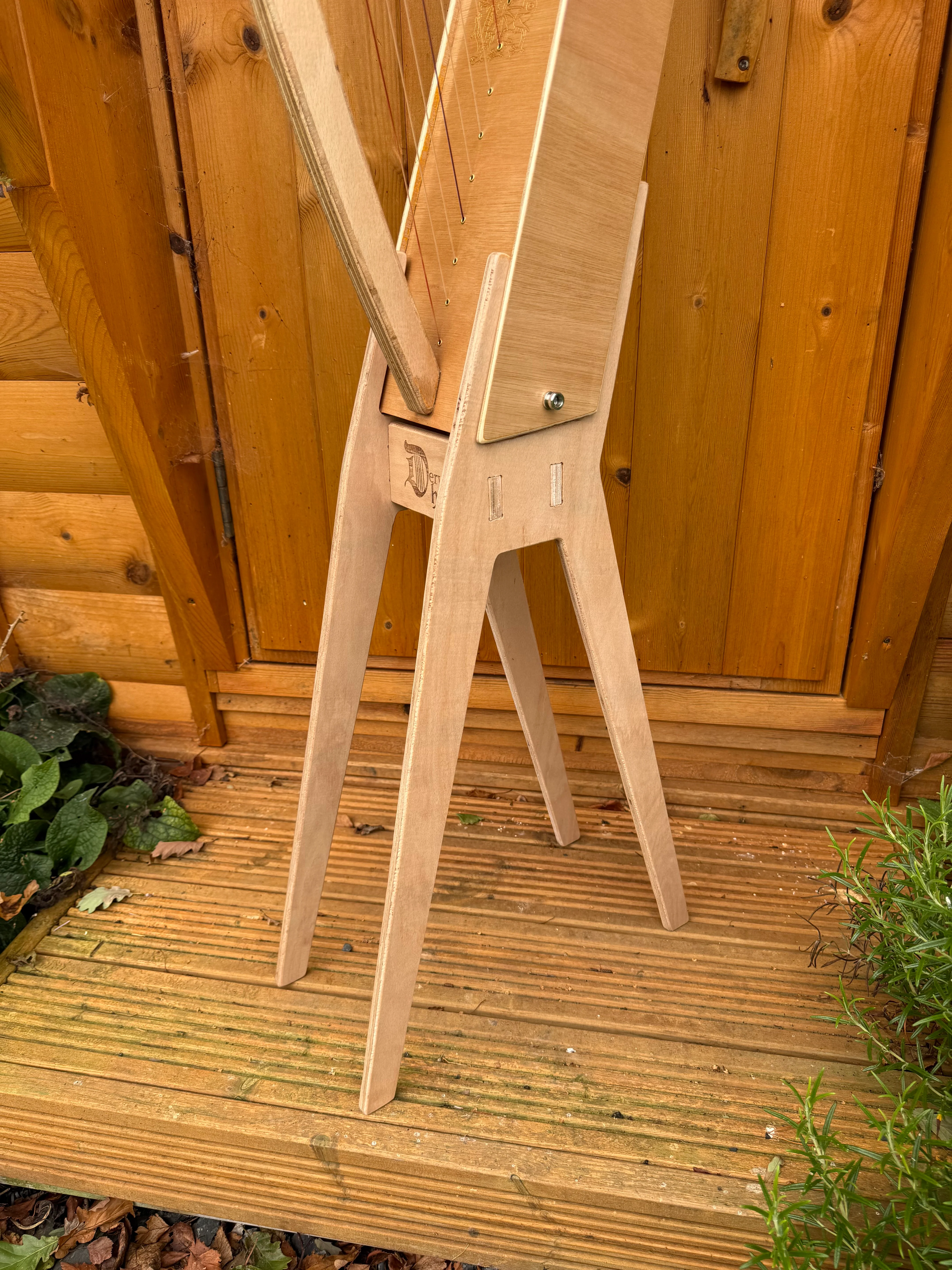 Performance Stand for Discovery 16